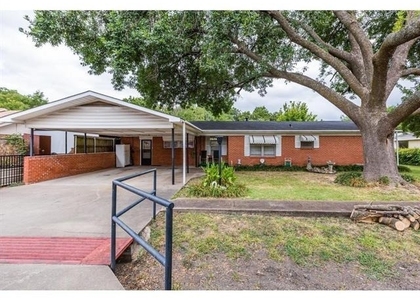 506 S Arizona Drive - Photo 1