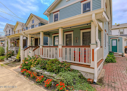 86 Franklin Avenue - Photo 1