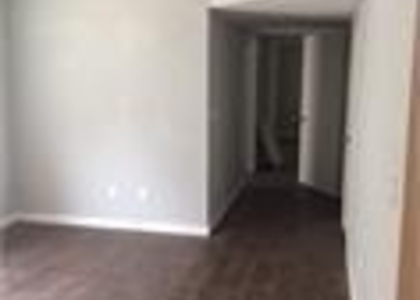 511 S Main Street - Photo 1