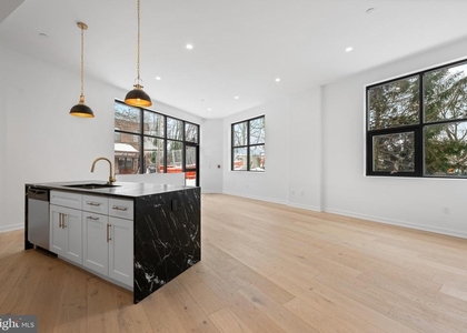 36 N Narberth Avenue - Photo 1