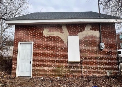 321 Barclay Street - Photo 1