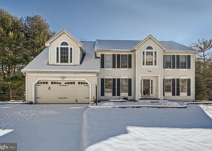 8 Sapphire Hill Court - Photo 1