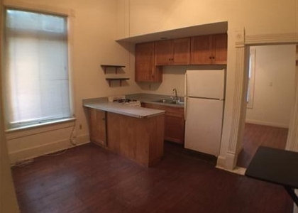 908 W 22nd St - Photo 1