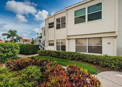 6077 Bahia Del Mar Boulevard - Photo 1