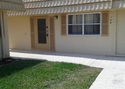 201 Bedford Trail - Photo 1