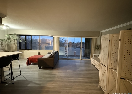 30 Woodland Street - Photo 1