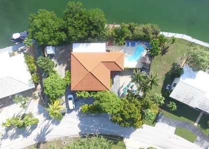 309 E Calzada De Bougainville - Photo 1