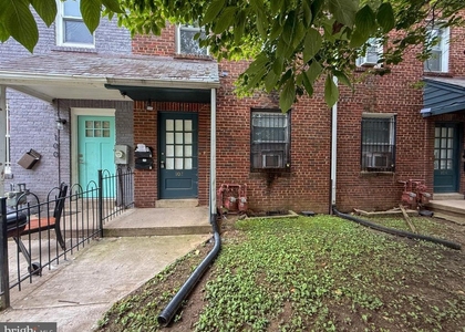 102 O Street Sw - Photo 1