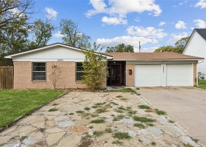 2801 Clearbrook Drive - Photo 1