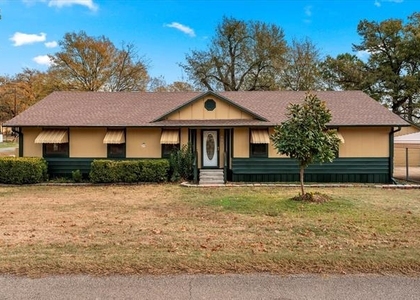 602 Legendary Lane - Photo 1