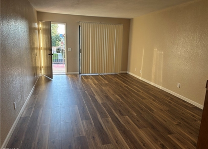 2469 W Acacia Avenue - Photo 1
