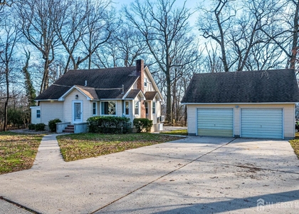 92 Coleman Street - Photo 1