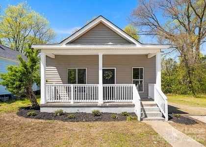 1806 Vinton Street - Photo 1