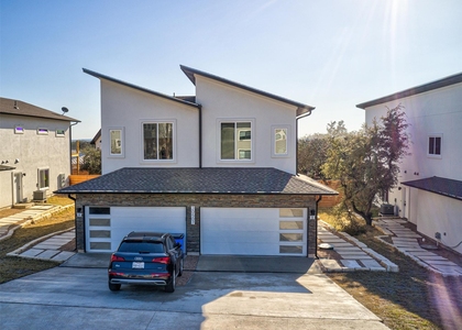 20507 Bonanza St - Photo 1