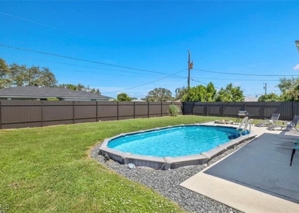 1206 Se 23rd Place - Photo 1