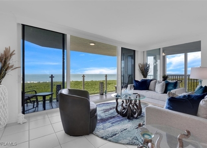 6101 Pelican Bay Boulevard - Photo 1
