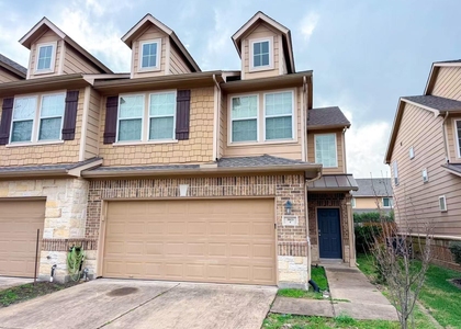 3923 Calgary Circle - Photo 1