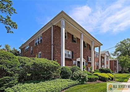 2105 Saint Georges Avenue - Photo 1
