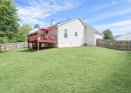 10348 Commons Crossing - Photo 1