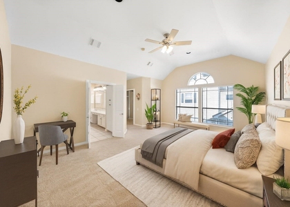 2406 Calumet Street - Photo 1