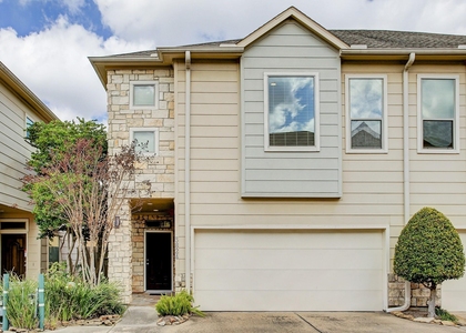 3824 Centerplaza Drive - Photo 1