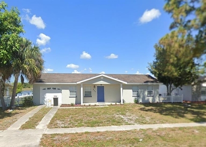 957 Florida Parkway - Photo 1