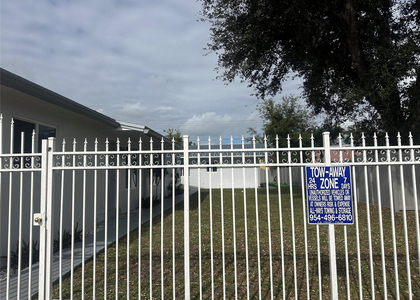6109 Sw 30th Street - Photo 1