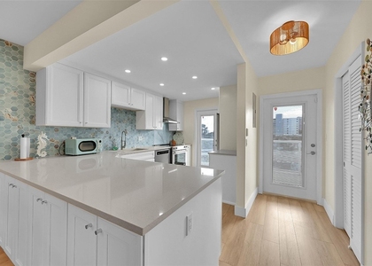 2731 Ne 14th St Causeway - Photo 1