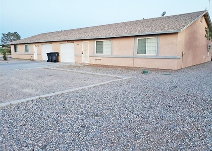 1850 Pershing Avenue - Photo 1