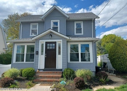 639 Overton Place - Photo 1