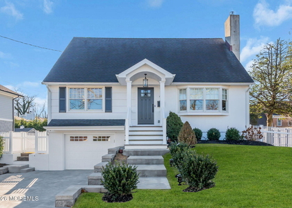 723 Pitney Drive - Photo 1