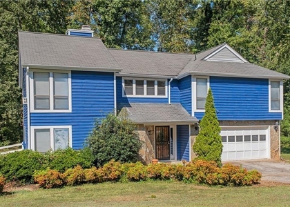 990 Chapman Lane - Photo 1