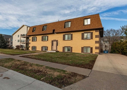 3430 Holiday Court - Photo 1