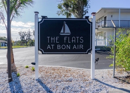 515 Bon Air Street - Photo 1
