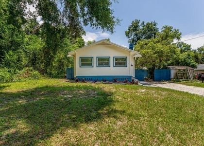 912 E Carolina Ave - Photo 1