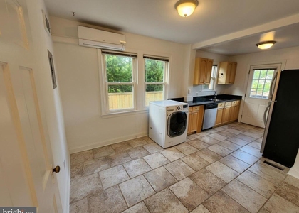 1227 N Utah Street - Photo 1
