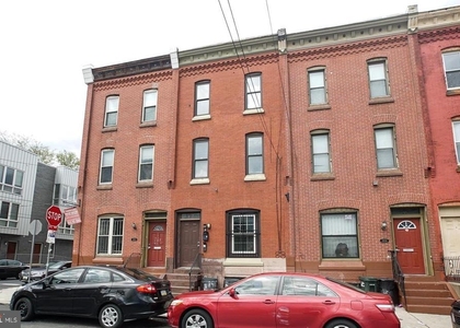 1902 N 17th Street - Photo 1