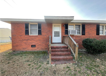 1725 Cumberland Drive - Photo 1