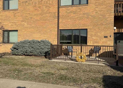 2500 Grant Street - Photo 1