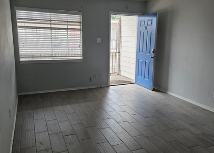 306 North Street - Photo 1