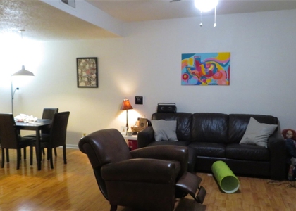 1910 Robbins Pl - Photo 1