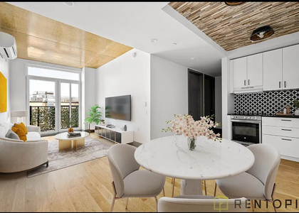 340 Evergreen Avenue - Photo 1