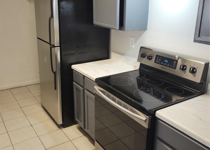 7200 W T C Jester Boulevard - Photo 1