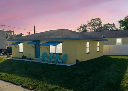 103 E Park Street - Photo 1