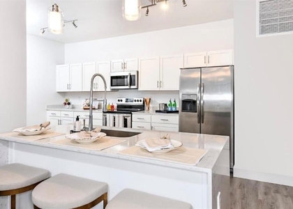 4802 Sw 34 Place - Photo 1