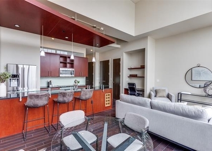2600 W 7th Street - Photo 1