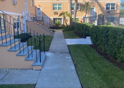 101 S Golfview Road - Photo 1