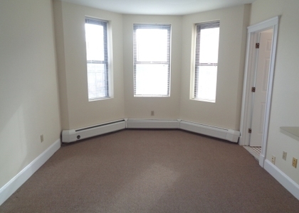 825 Beacon St - Photo 1
