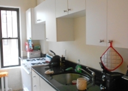 450 Park Dr - Photo 1