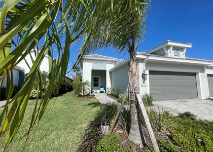 12432 Palatka Drive - Photo 1